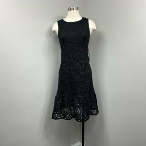 Lulu’s Black Lace Dress‎